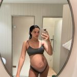 Shanina Shaik Preggo Selfie