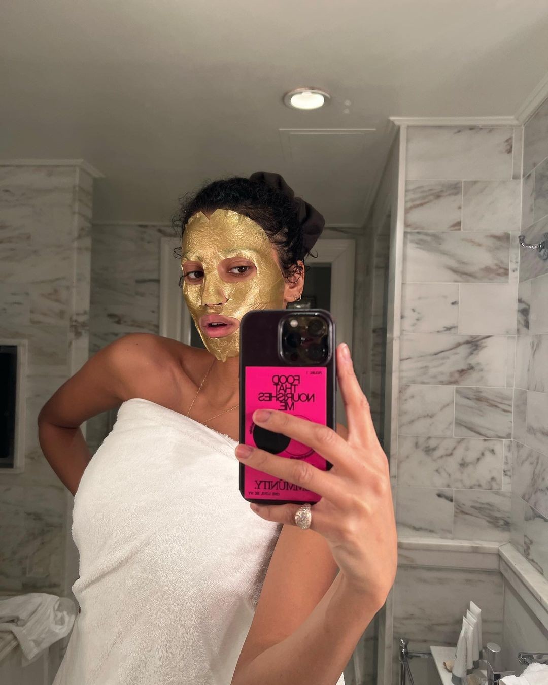 Imaan Hammam Leaked Selfie