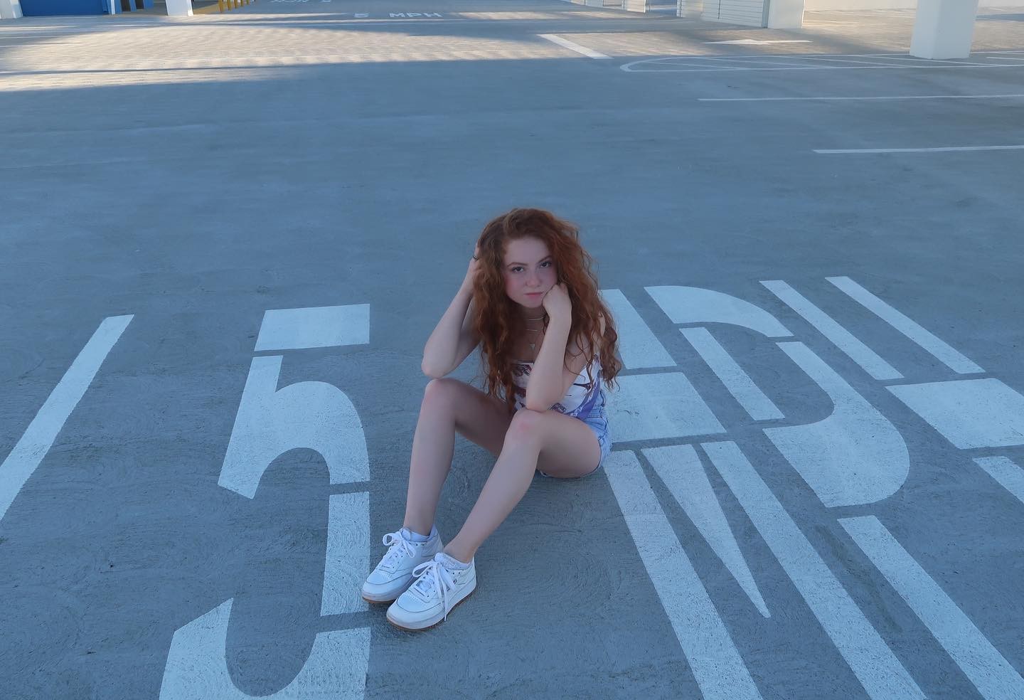 Francesca Capaldi Legs