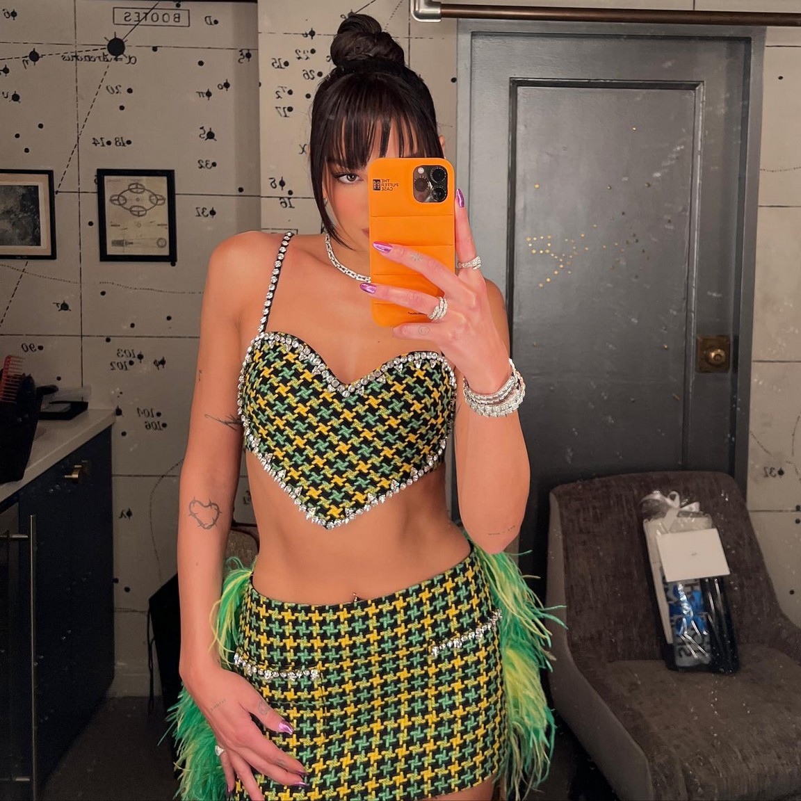 Dua Lipa Sexy ABS