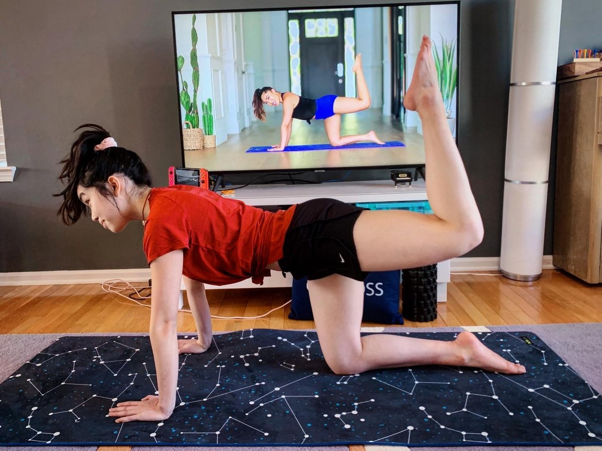 Karen Chen Barefoot Yoga