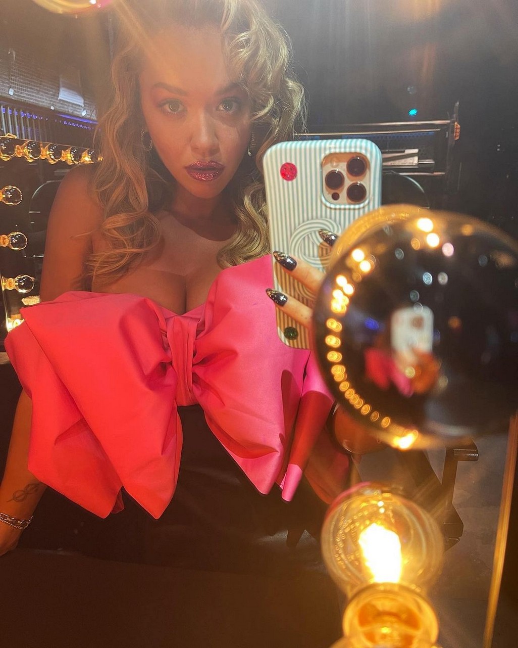 Rita Ora Selfie