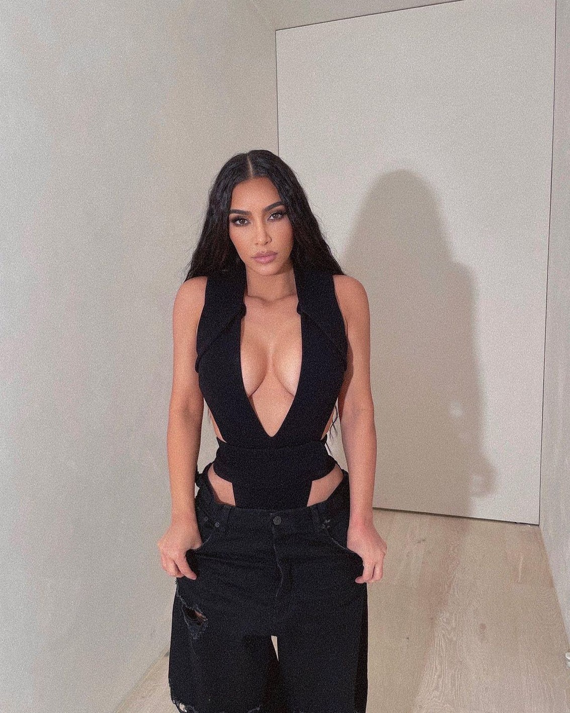 Kim Kardashian Herself Posted Pictures In A Shameless Outfit Exposing Tits 