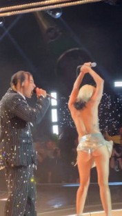 Miley Cyrus Ass