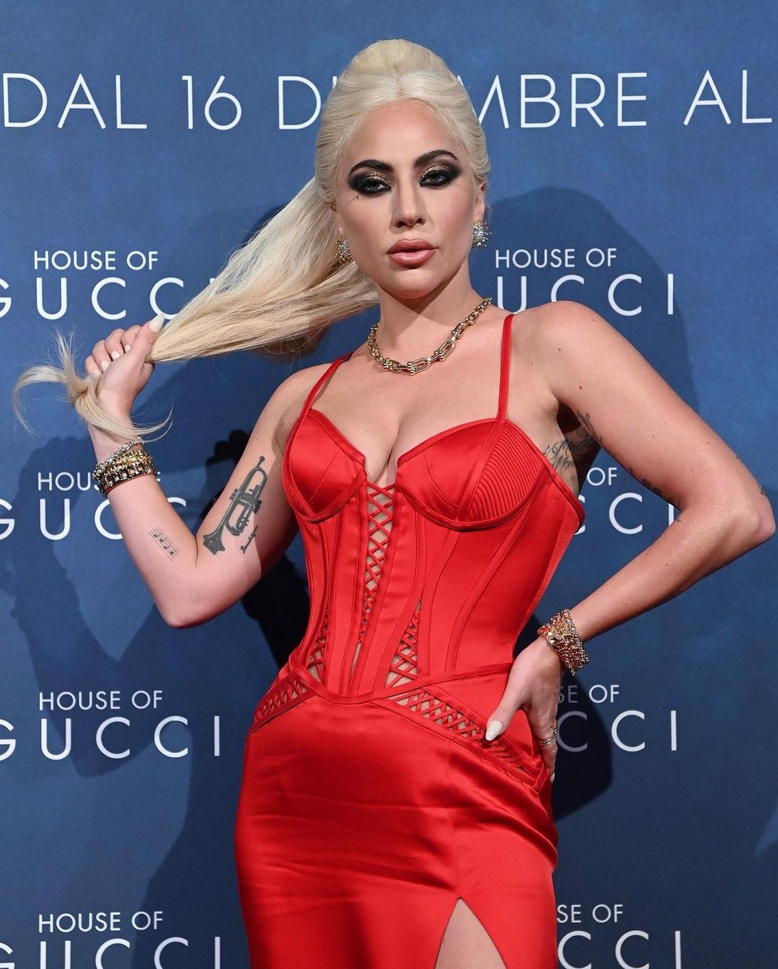 Lady Gaga Sexy In Red