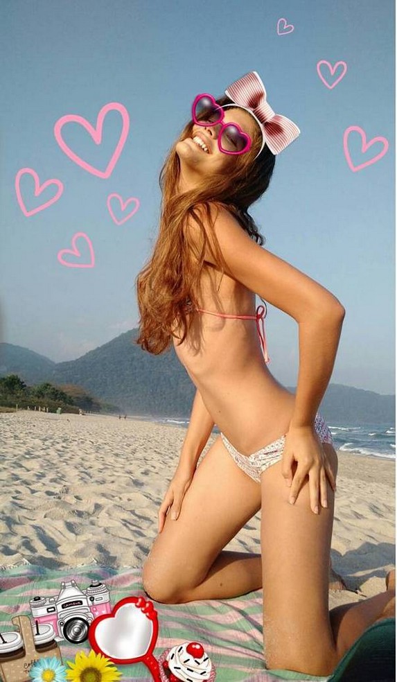 Valentina Sampaio Topless Bikini Panties
