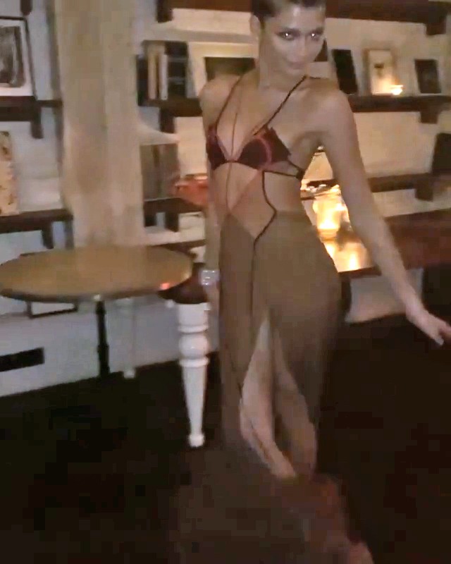 Zendaya Tits