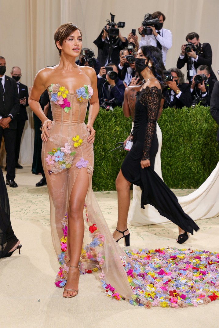 Irina Shayk See THrough At Met Gala 2021