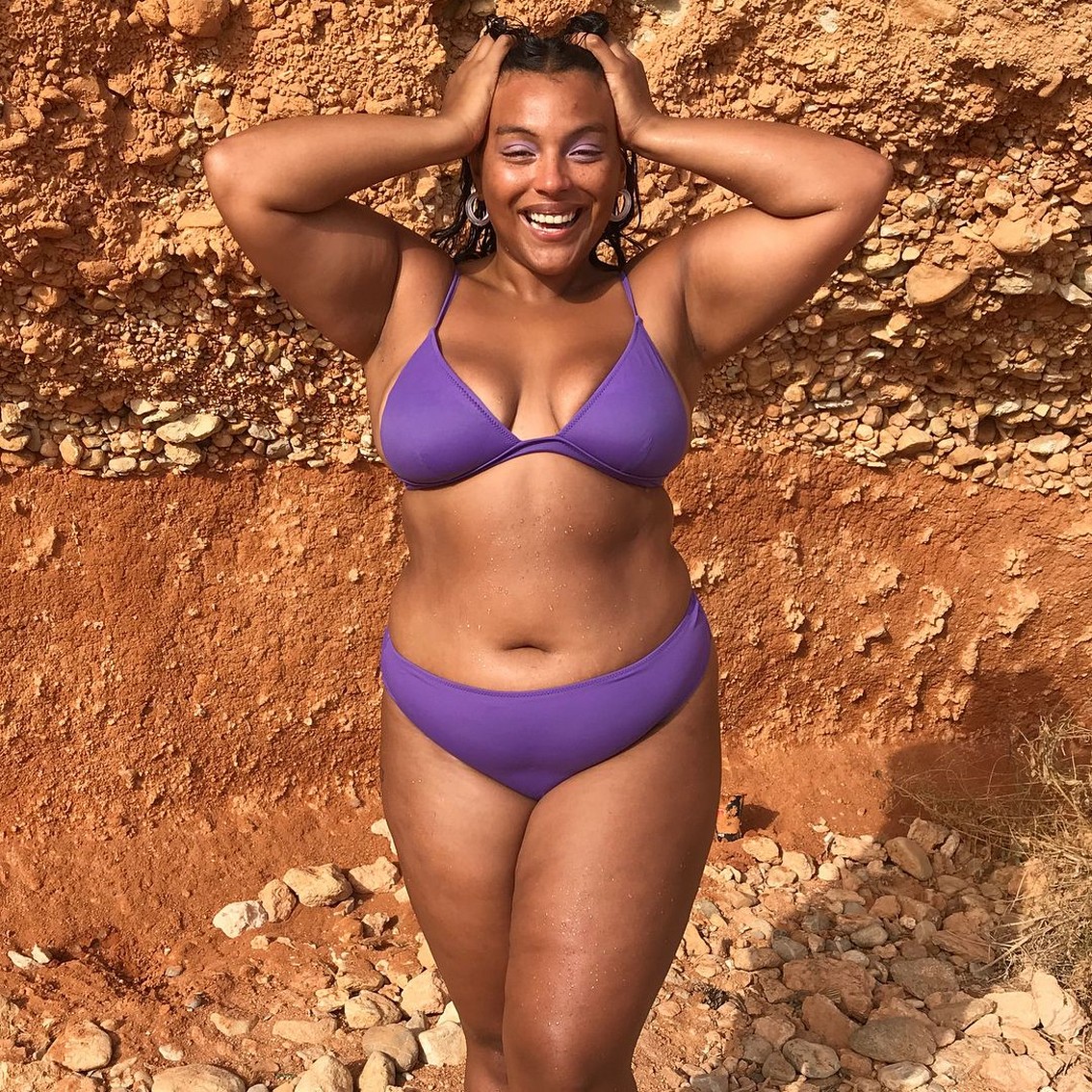 Paloma Elsesser Looks Hot In A Bikini