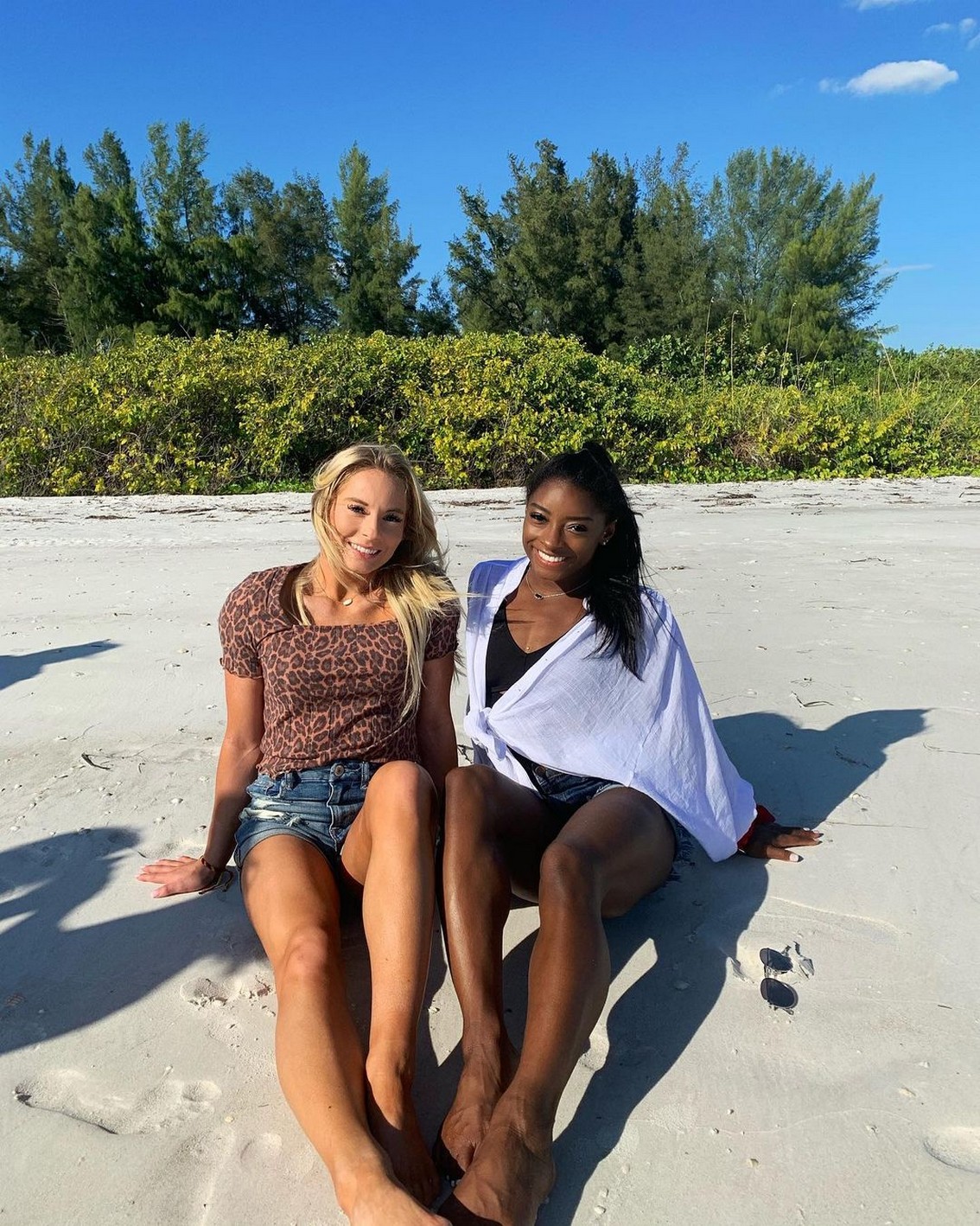 MyKayla Skinner Feet With Her Girlfriend