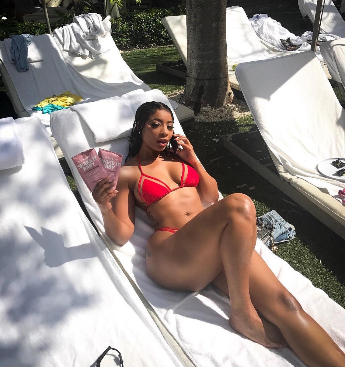 Tommie Lee Hot In A Bikini