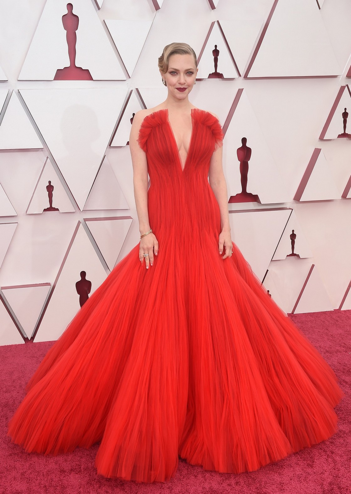 Amanda Seyfried Sexy At Academy Awards 2021