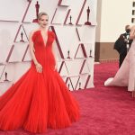 Amanda Seyfried Sexy Red Queen At The Academy Awards 2021 (15 Photos + Video)