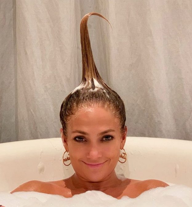 Jennifer Lopez relaxes At Home In A Bathrobe And Bare Feet