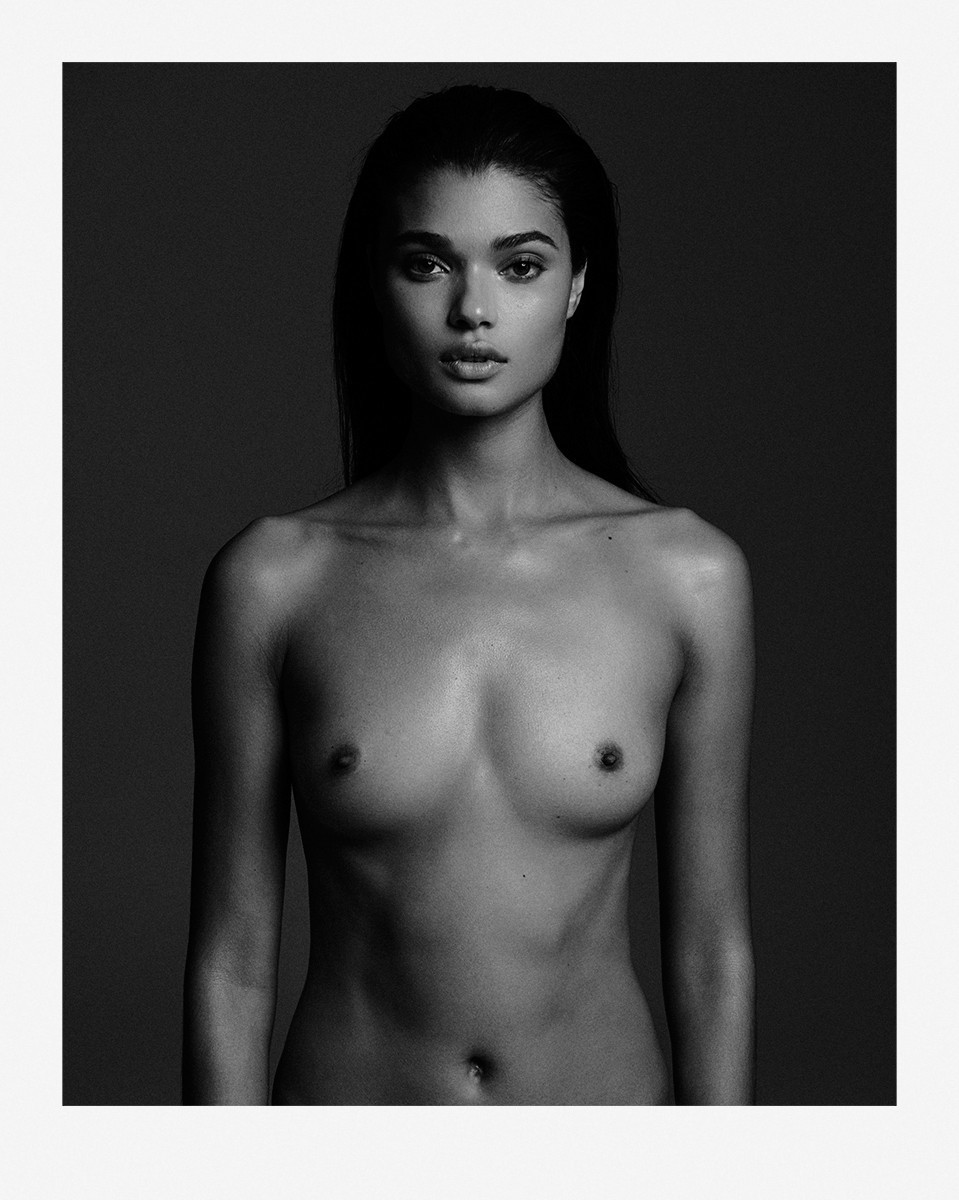 Daniela Braga Tits