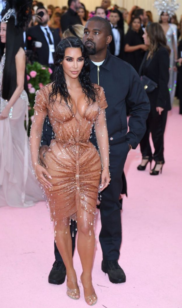 Kim Kardashian And Kanye West Breakup 40 Of Their Sexiest Looks Together