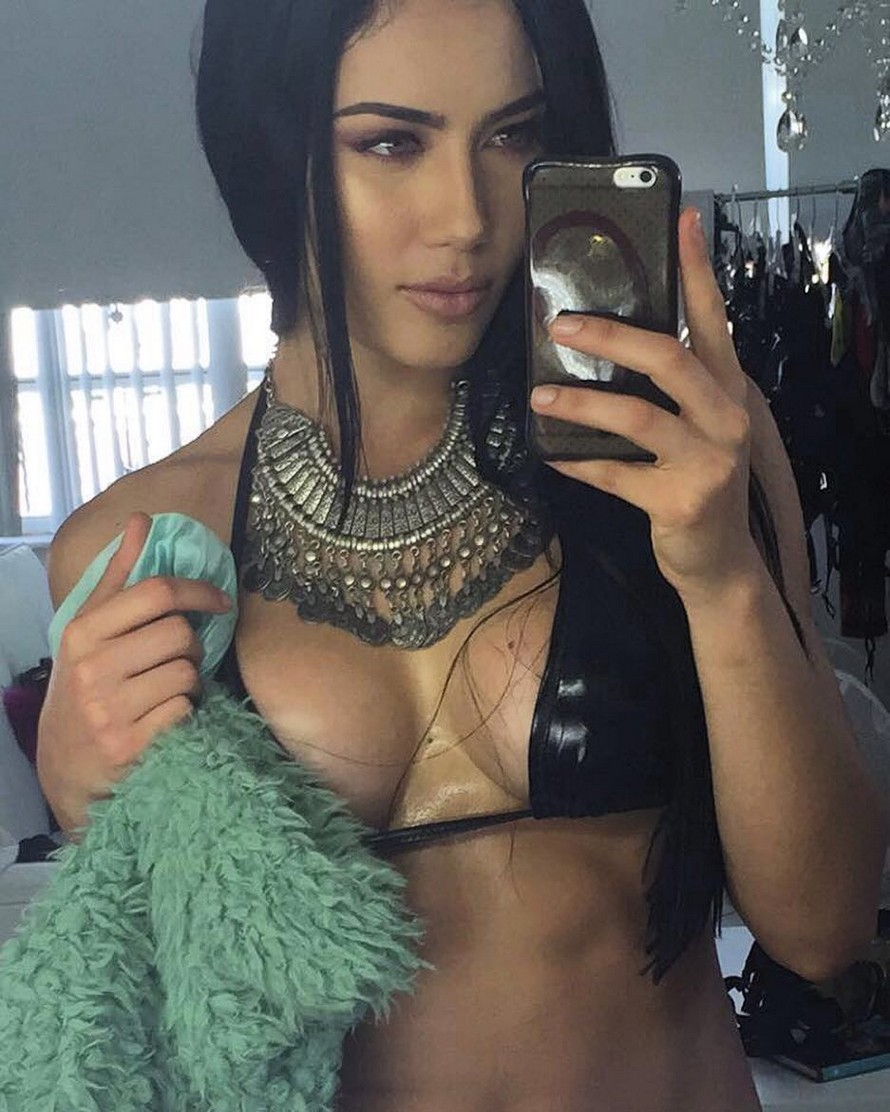 Georgina Mazzeo Leaked Selfie