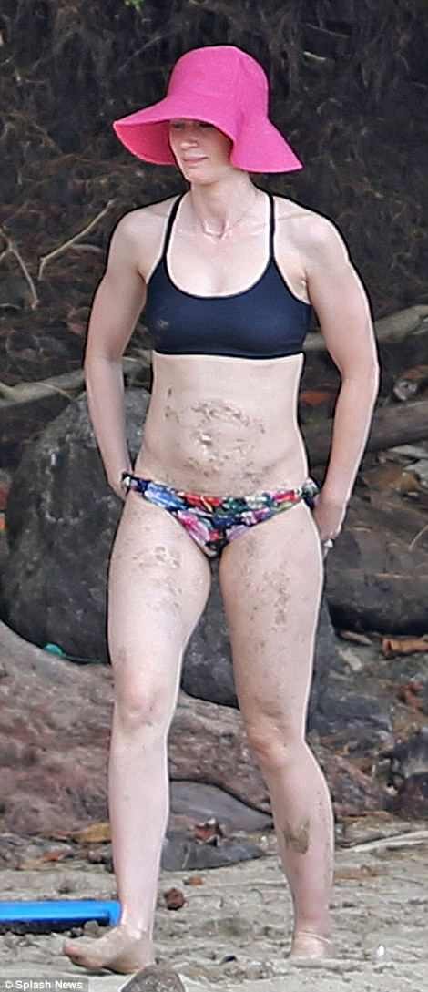 Emily Blunt In A Bikini