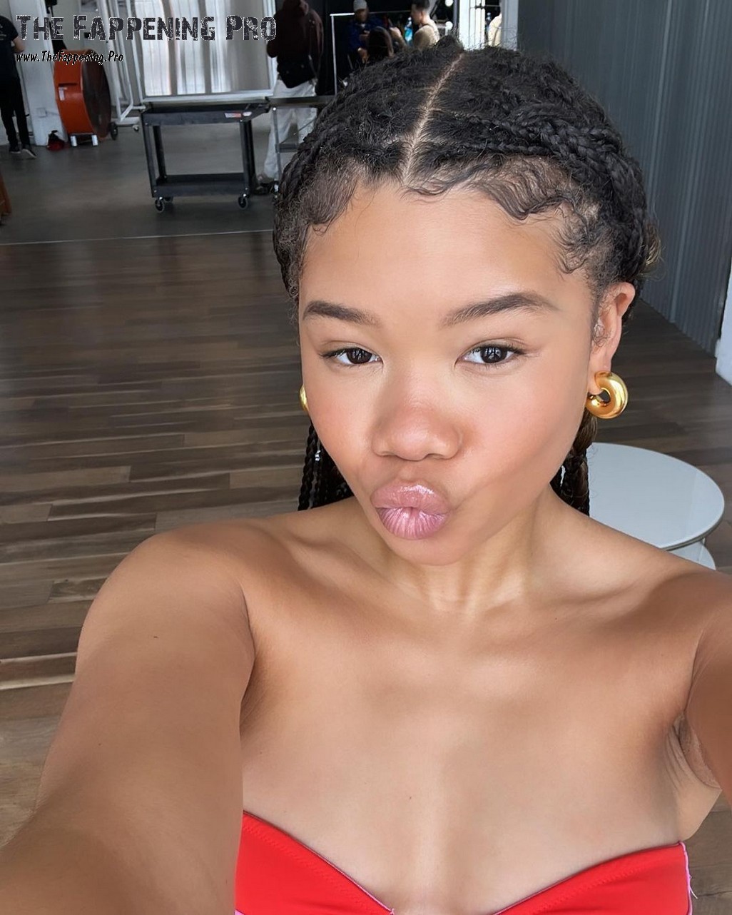 Storm Reid Selfie