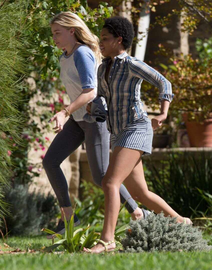 Kiersey Clemons Paparazzi