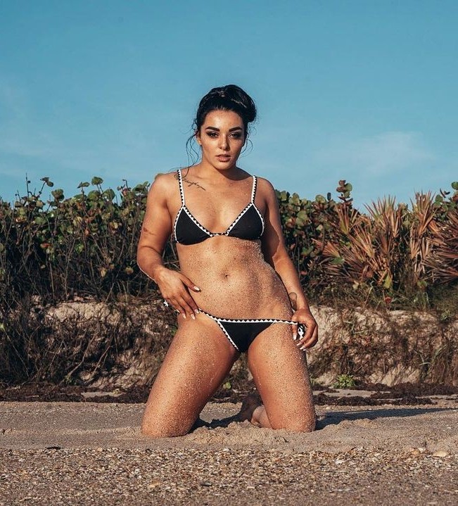 Deonna Purrazzo Sexy Bikini