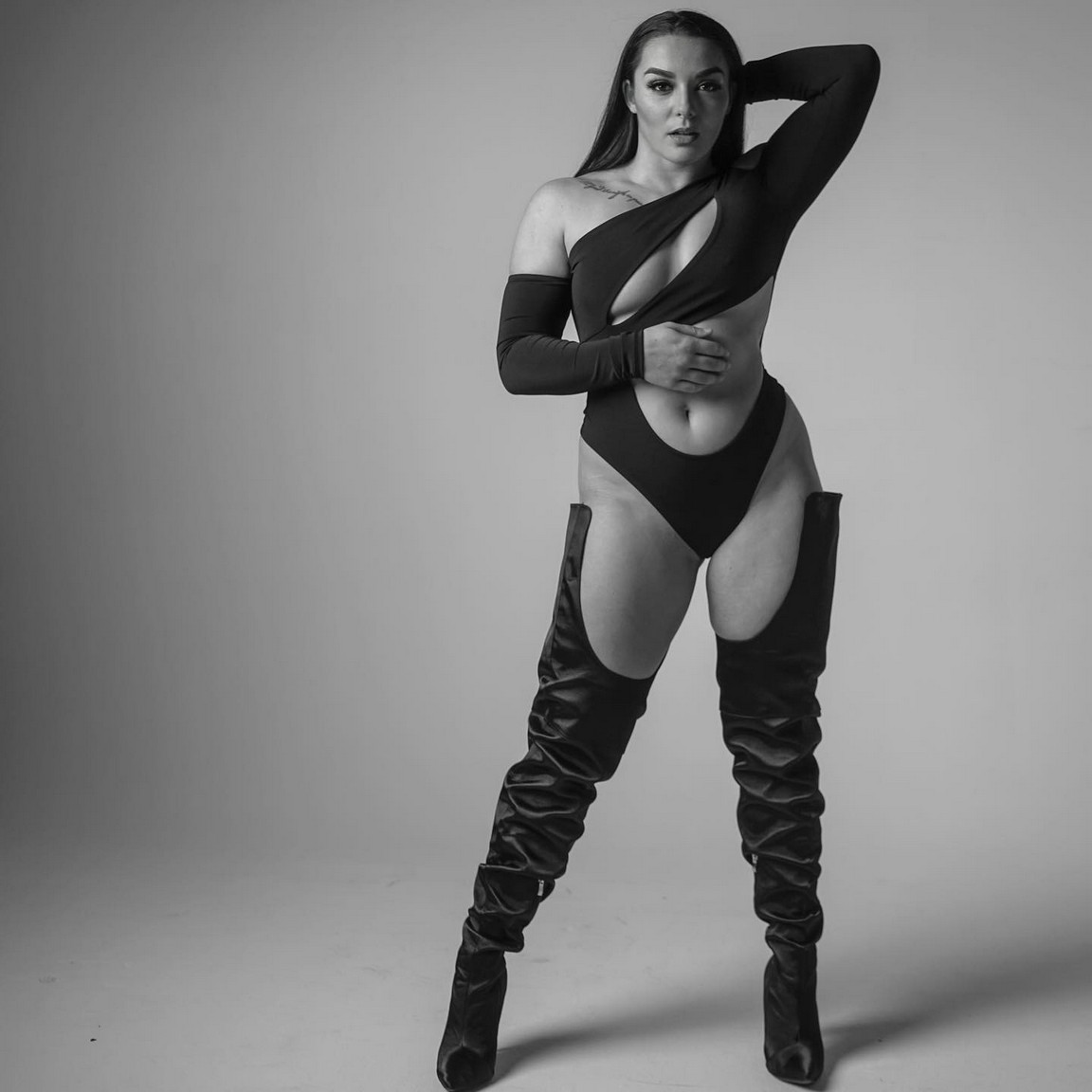 Deonna Purrazzo B&W