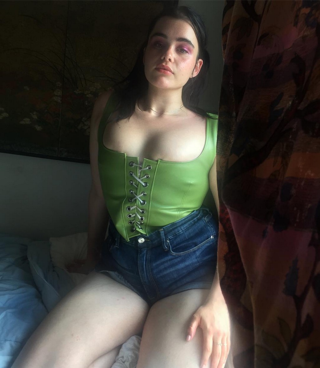 Barbie Ferreira Sexy Tits