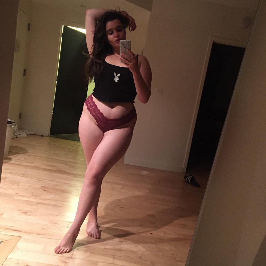 Barbie Ferreira Leggy In Panties