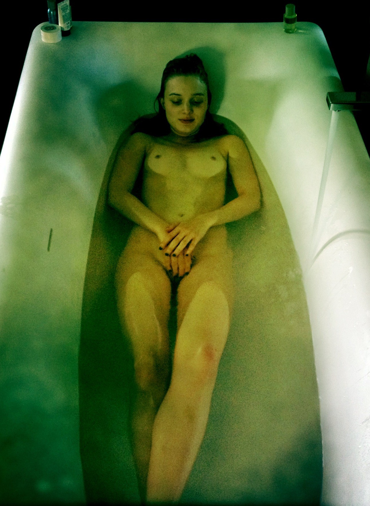 Bella Heathcote Naked In Bath