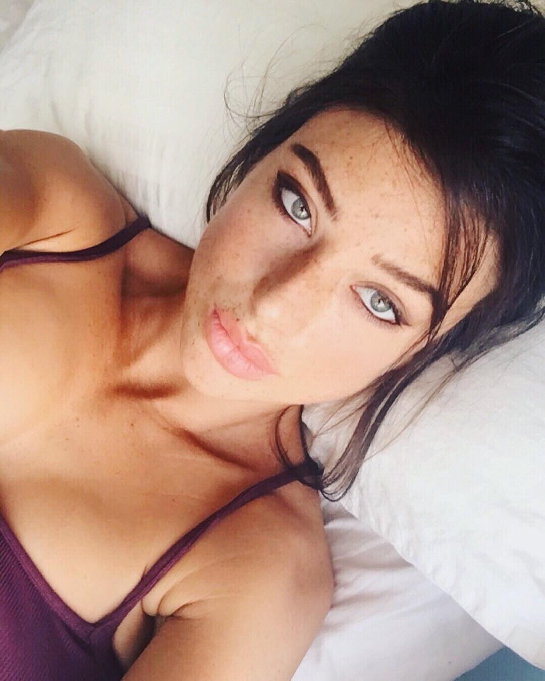 Amanda Tutschek Selfie In Bed