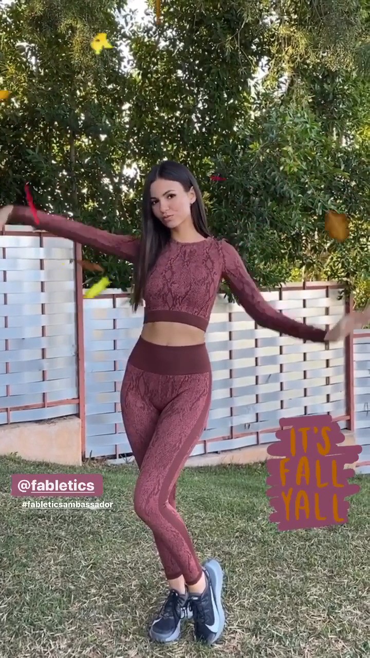 Victoria Justice Sexy In Fabletics