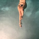 Kourtney Kardashian Showed A Photo From A Night Swim in The Pool (4 Photos)