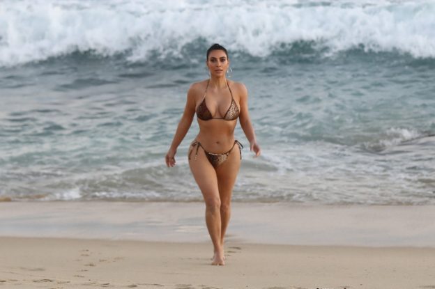 Kim Kardashian Sexy Bikini Set BTS (19 Photos)