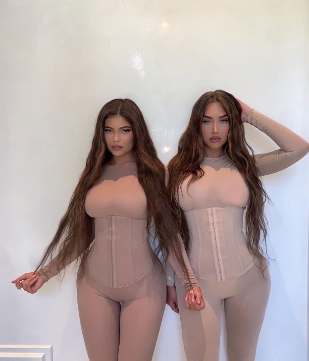 Kylie Jenner And Anastasia Karanikolaou - Twins In Skims (4 Photos)