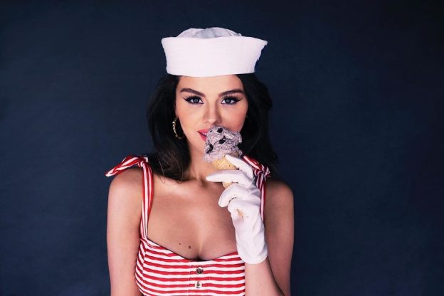 Selena Gomez Sexy Sailor In A New Video With BLACKPINK (11 Photos + Videos)