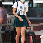 Zoe Kravitz Looks Sexy In Preppy Style From The Series «High Fidelity» (7 Photos)
