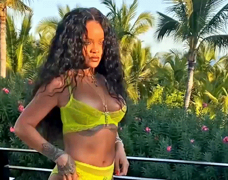 Rihanna’s Tight Ass In Savage X Summer Collection (6 Photos + GIF)