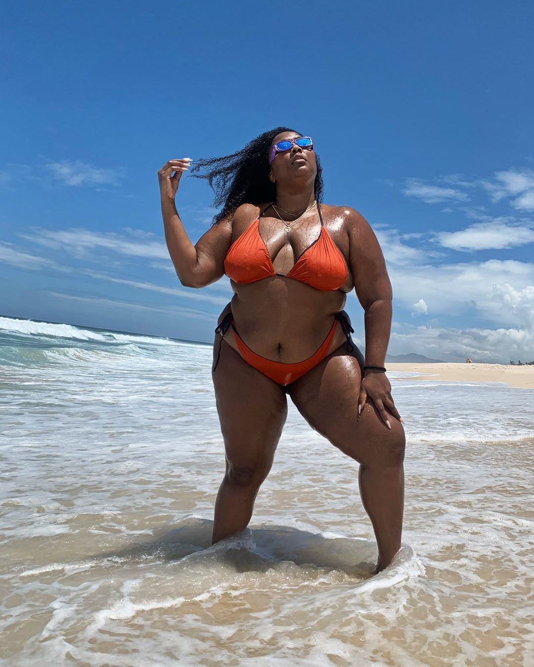 Lizzo Sexy Curves in Revealing Bikini