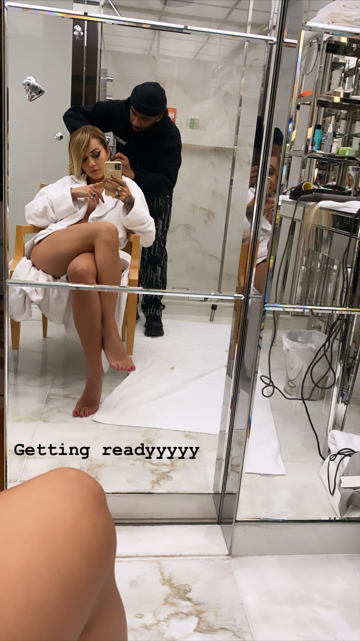 Rita Ora New Sexy BTS And Studio Pics