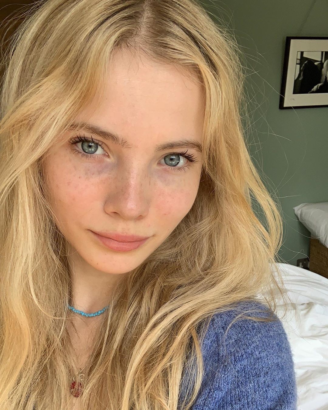 Freya Allan Cute Face