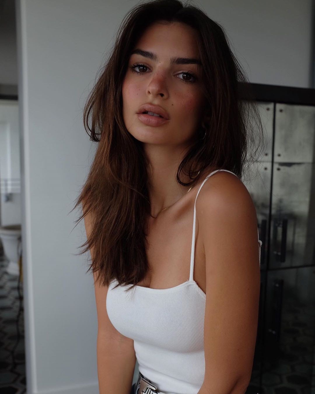 Emily Ratajkowski Big Tits