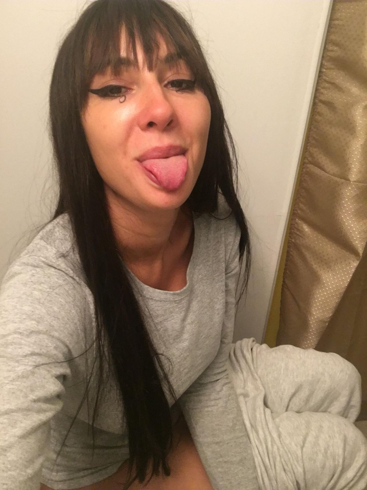 Jackie Cruz Leaked Piss No Panties