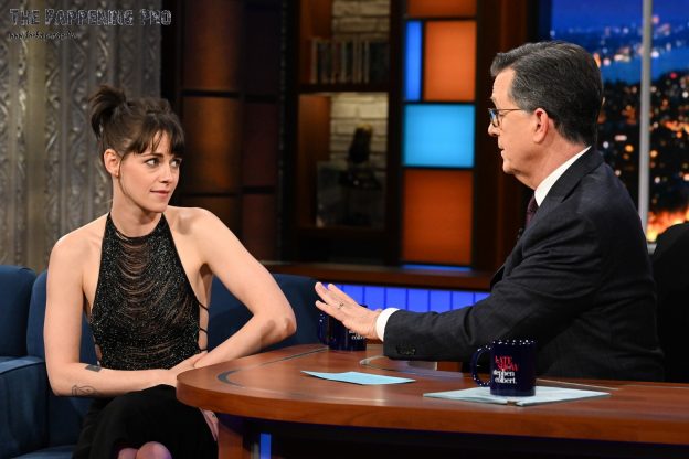 Kristen Stewart Exposed Tits At The Late Show with Stephen Colbert
