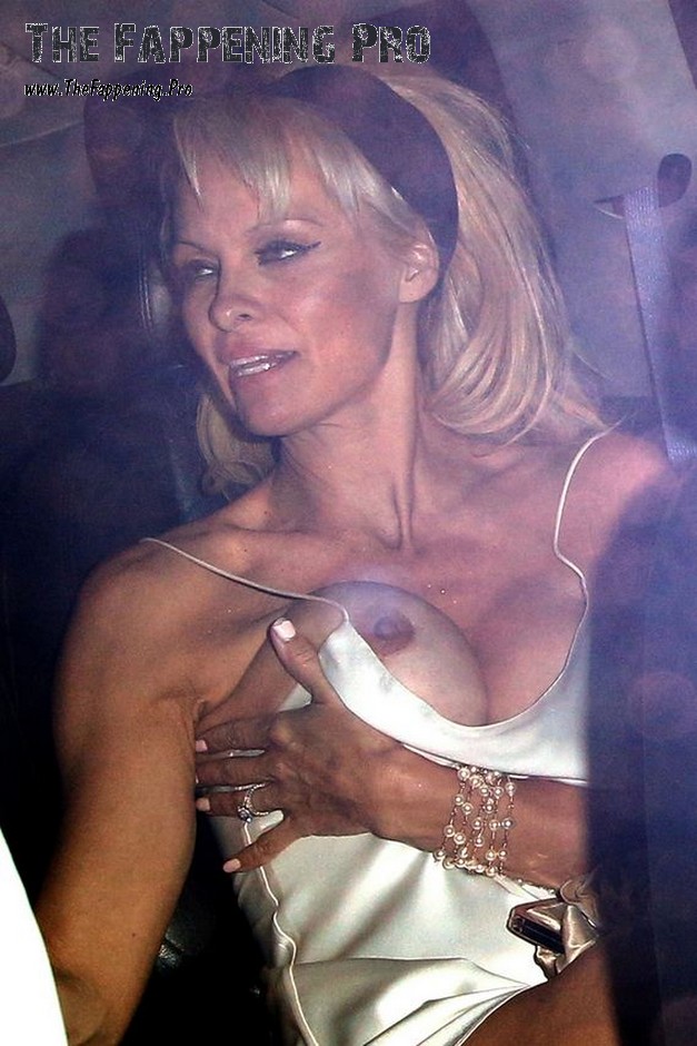 Pamela Anderson Fappening