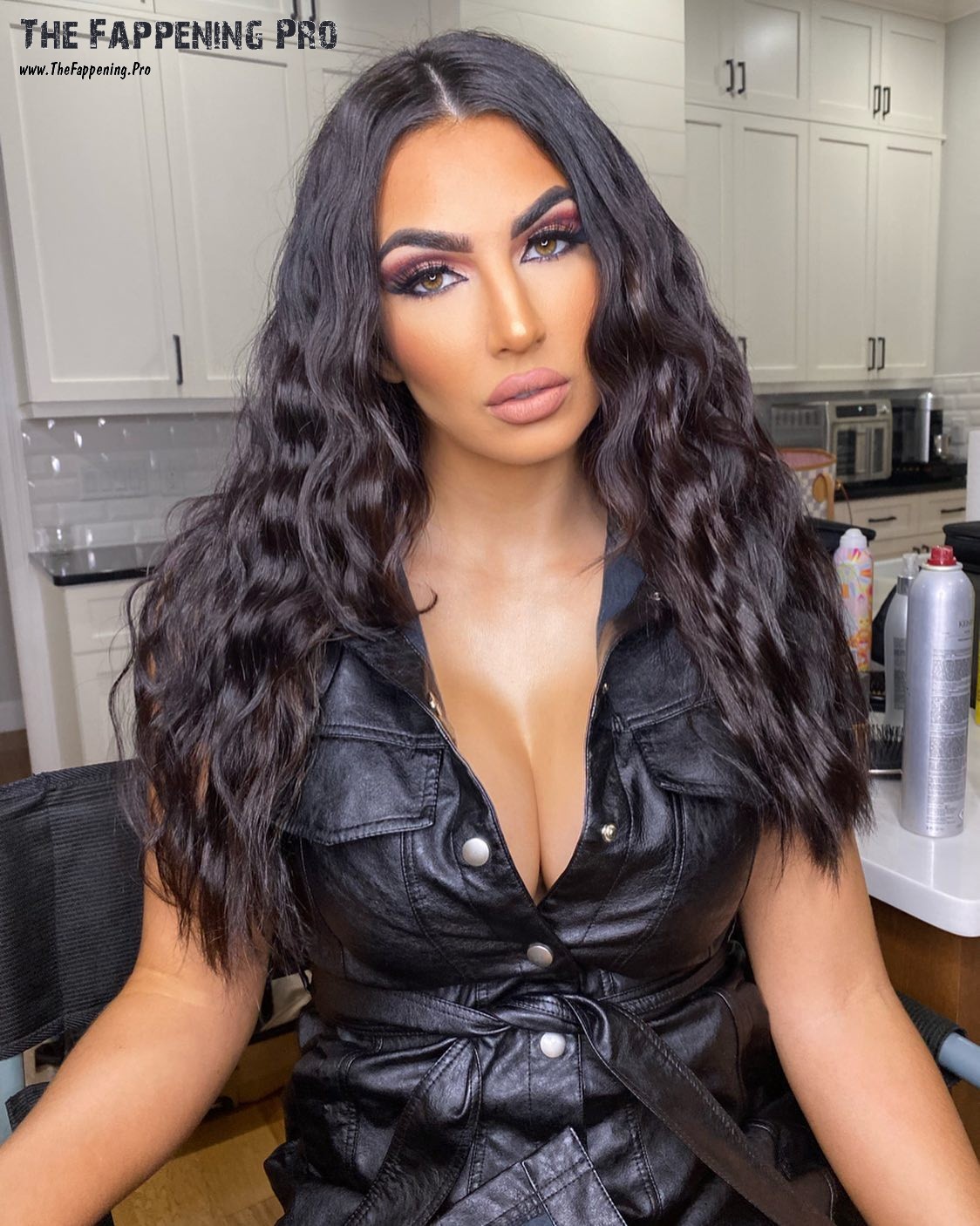 Billie Kay Hot