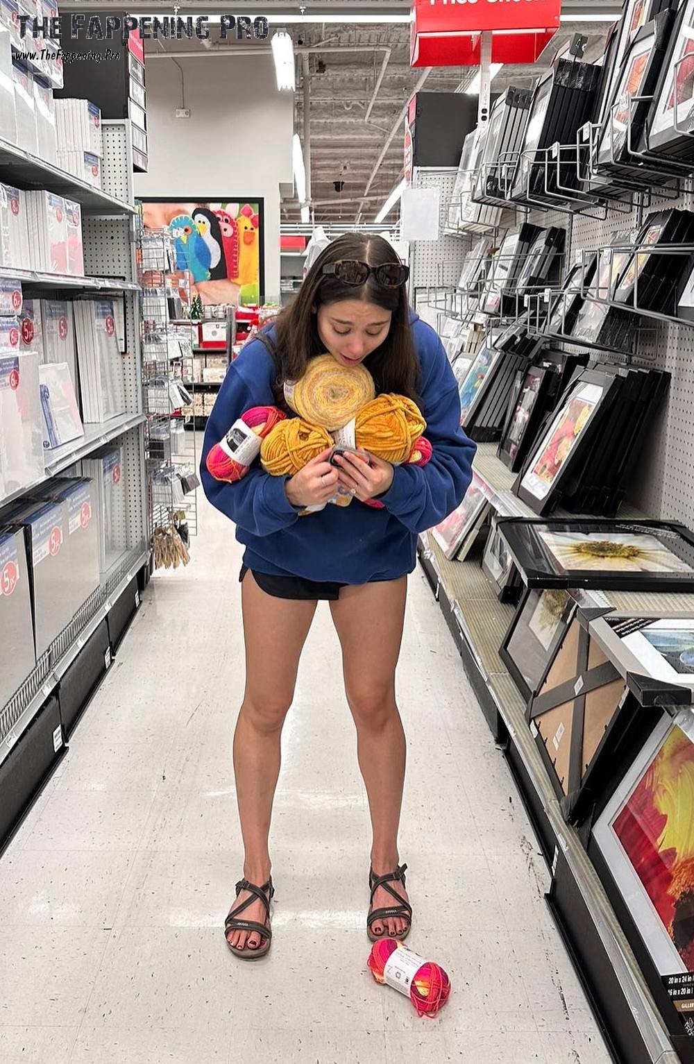 Kira Kosarin Leggy