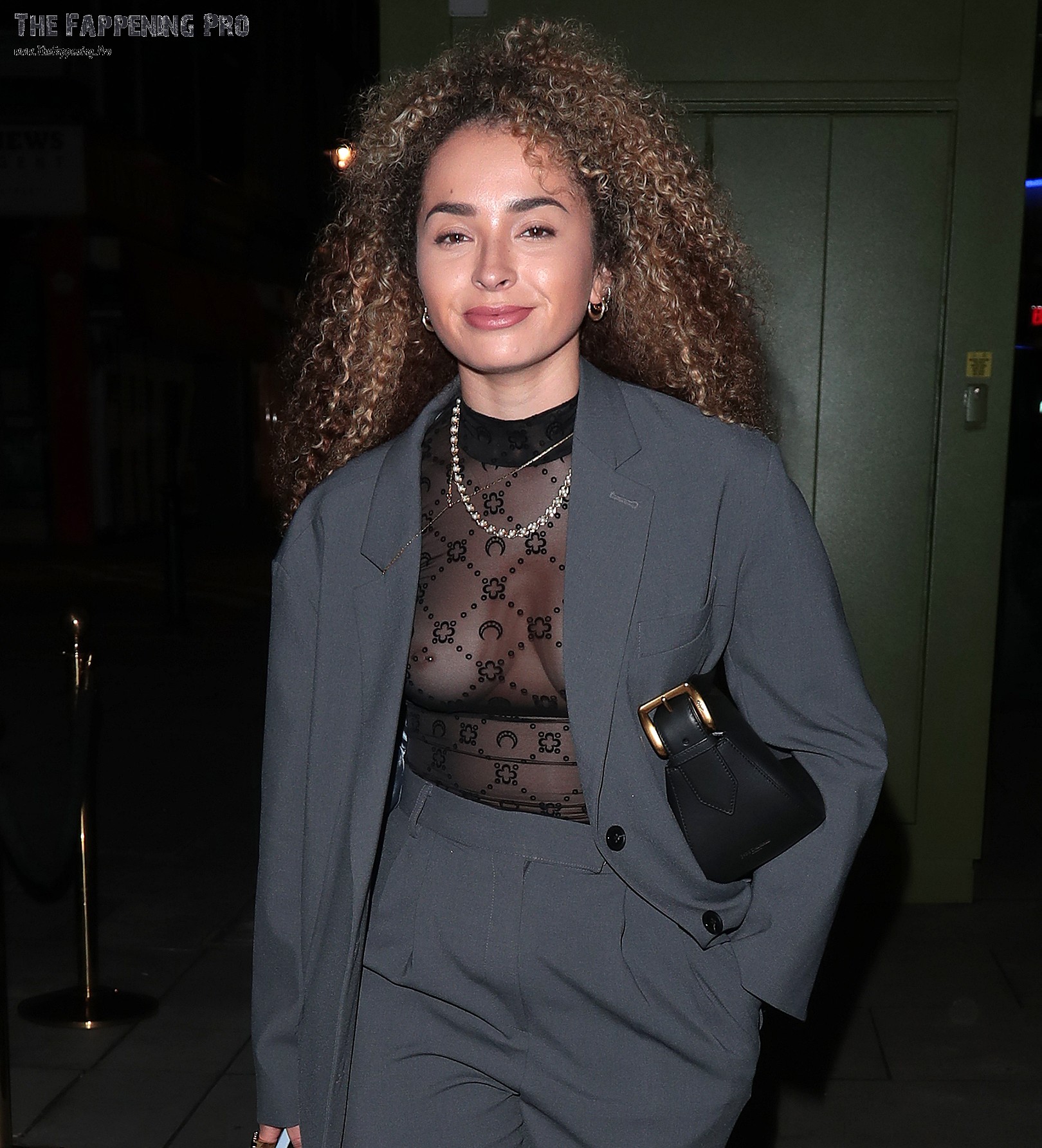 Ella Eyre See Through Nudity