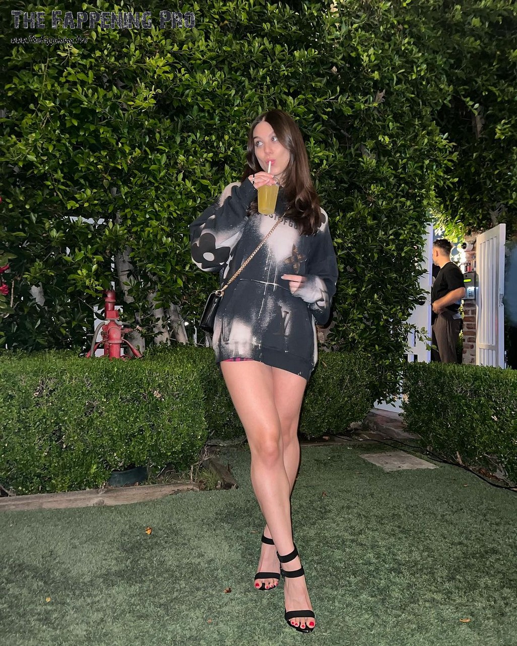 Kira Kosarin Leggy