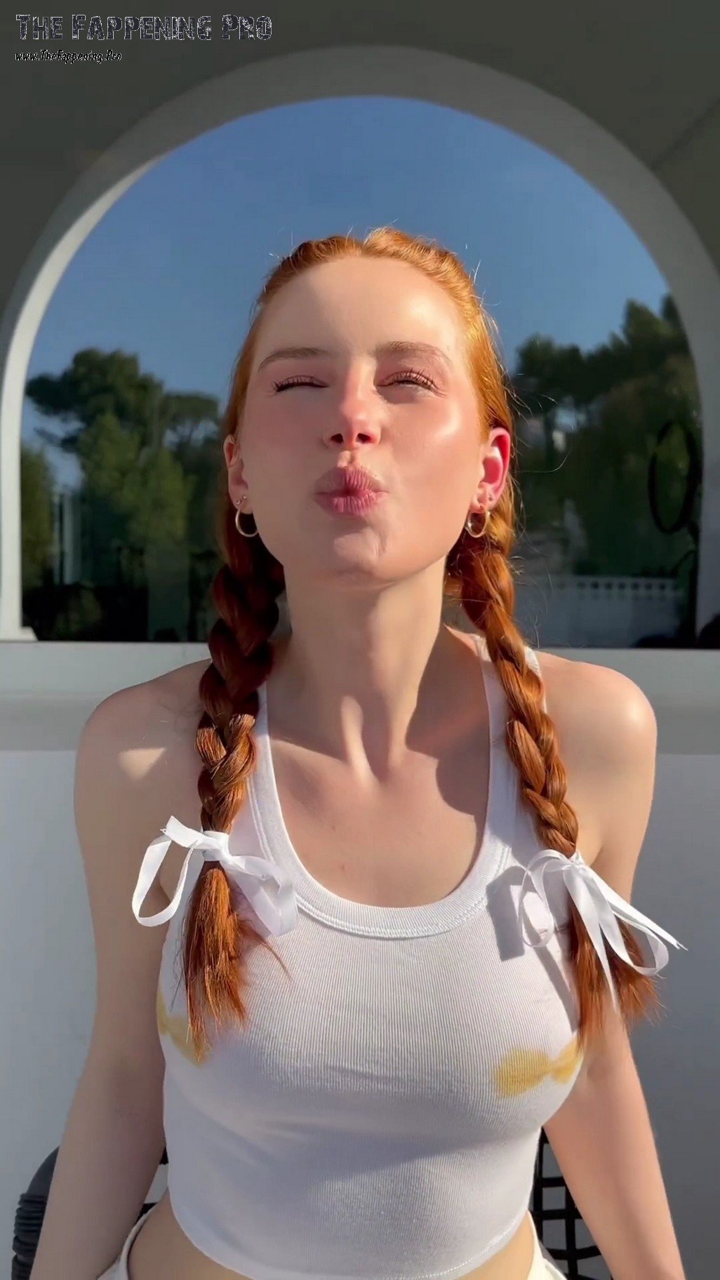 Madelaine Petsch Fappening