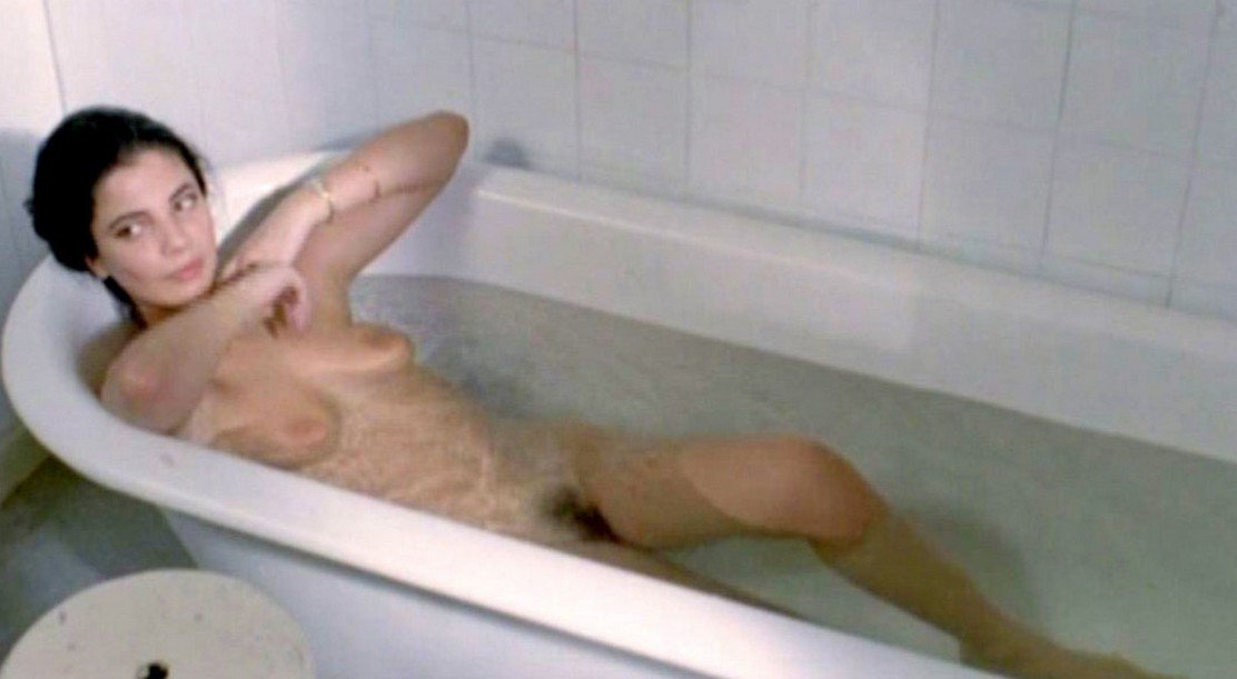 Maribel Verdú Nude In Bath